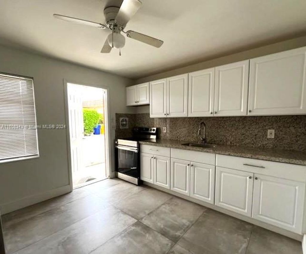 Photo of 330 Southwind Dr #3, North Palm Beach, FL 33408 (MLS # A11608343)