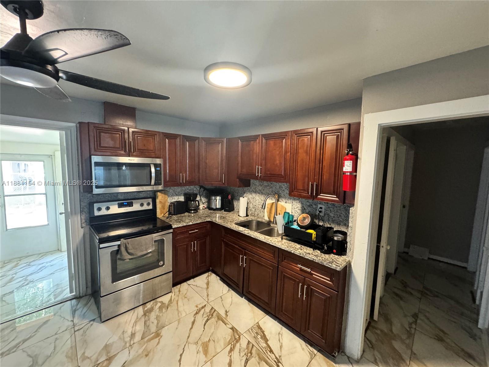 DELRAY MANOR ADD - Residential