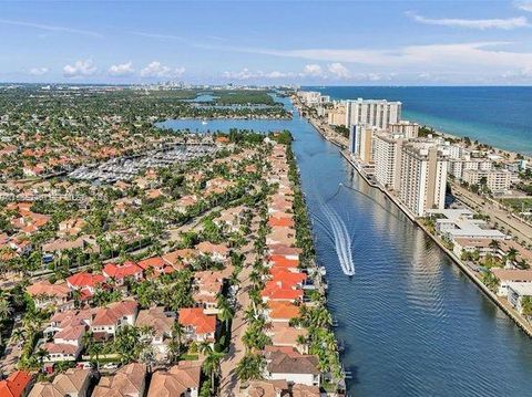 1366 W Harbor Vw W Hollywood FL 33019