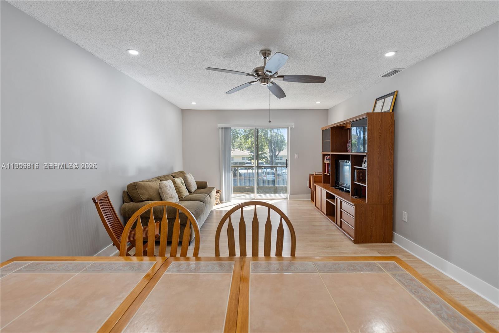 RAMBLEWOOD EAST CONDO - Residential