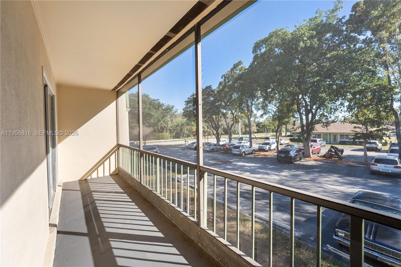 RAMBLEWOOD EAST CONDO - Residential