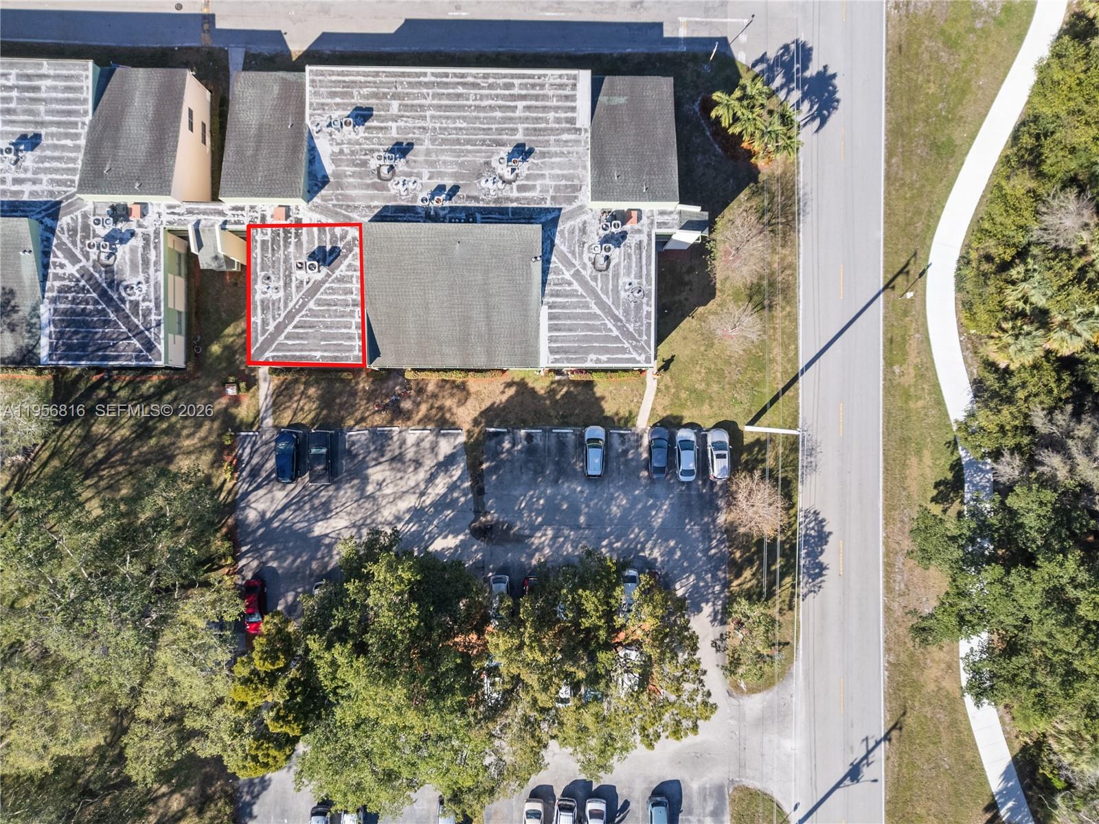 RAMBLEWOOD EAST CONDO - Residential