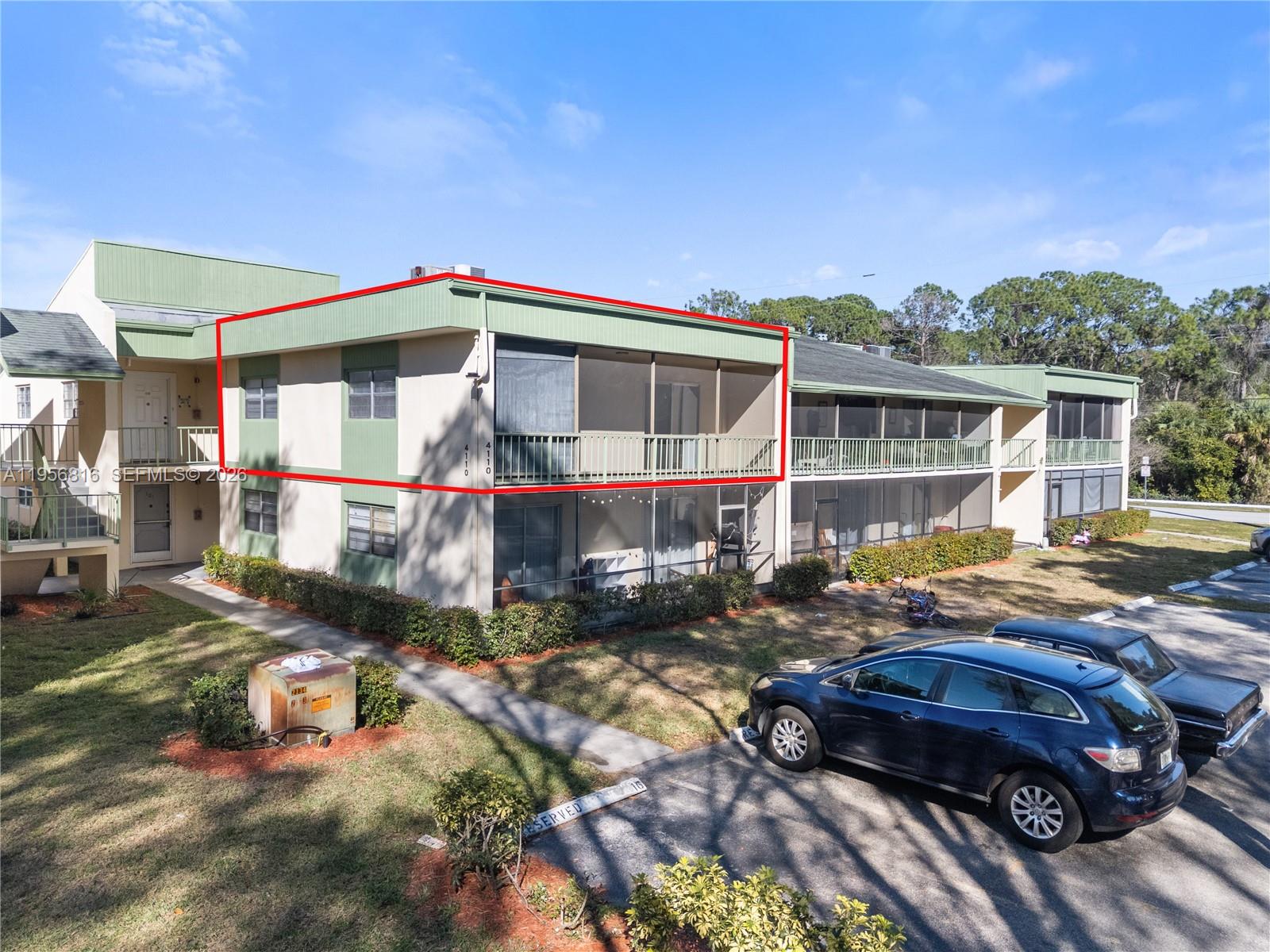 RAMBLEWOOD EAST CONDO - Residential