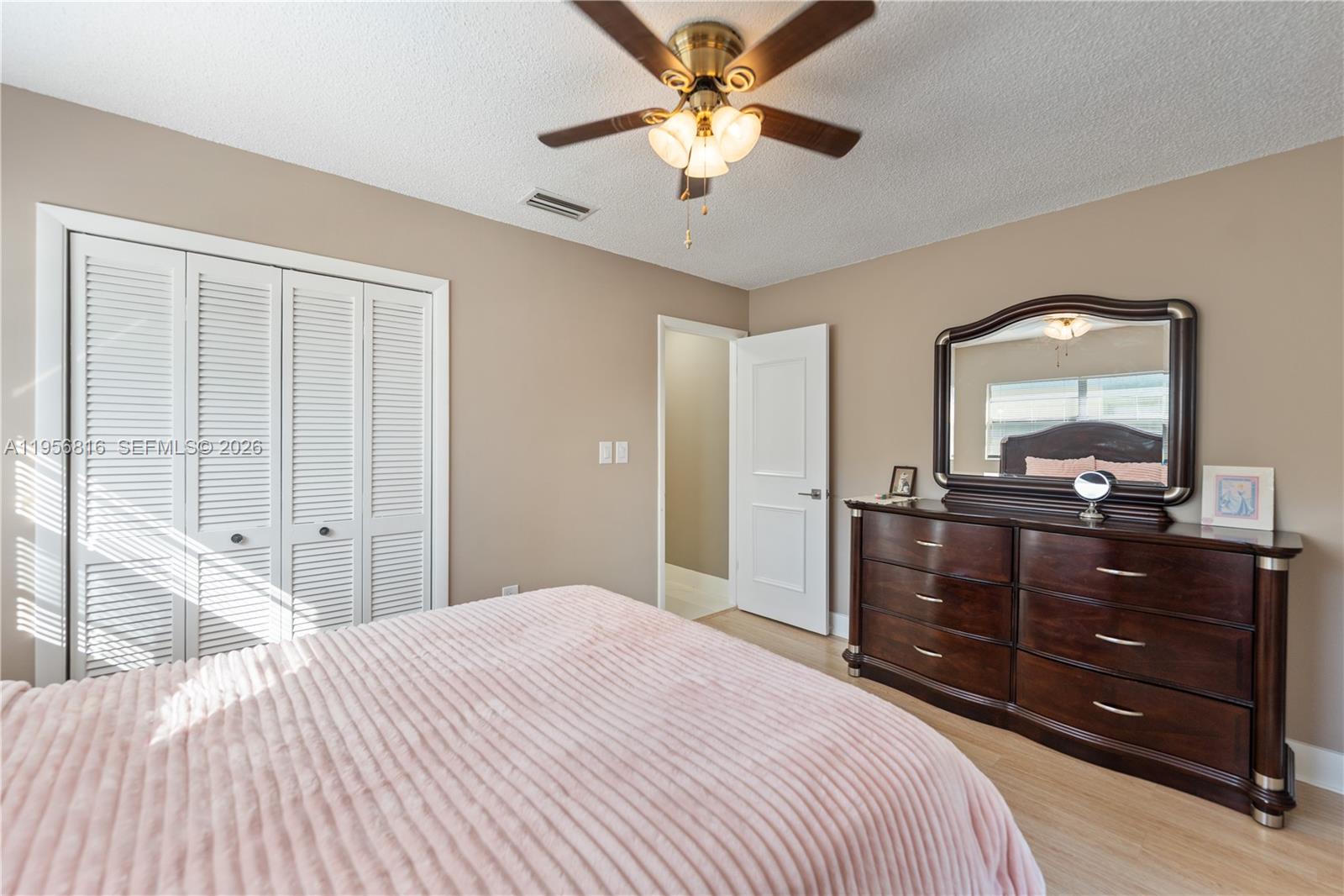 RAMBLEWOOD EAST CONDO - Residential