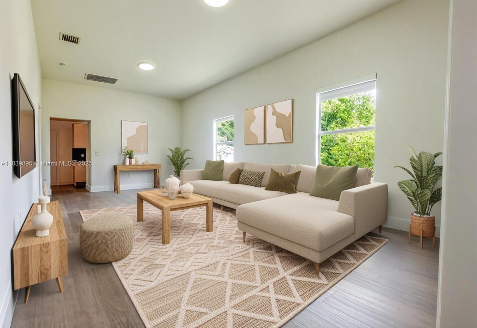 125 Frow Ave 1