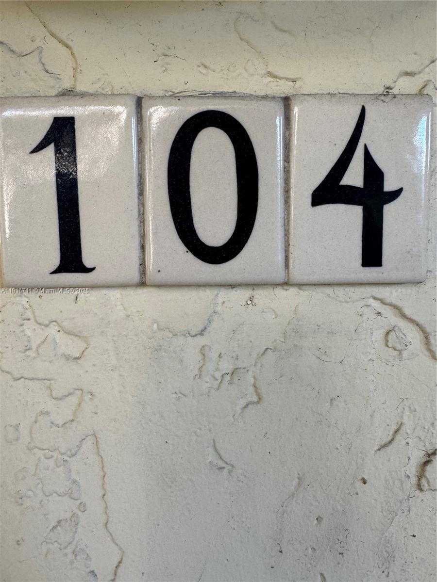 SUNSET POINT CONDO - Residential Lease