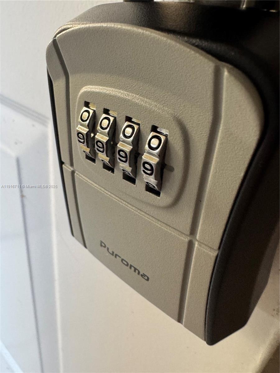 SUNSET POINT CONDO - Residential Lease