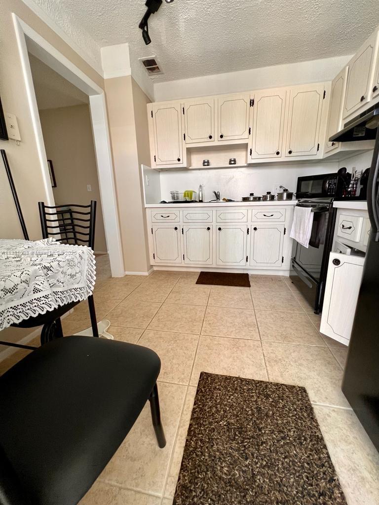 PARK SOUTH TWO INC CONDO - Residential Lease