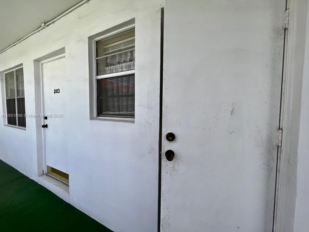 PARK SOUTH TWO INC CONDO - Residential Lease