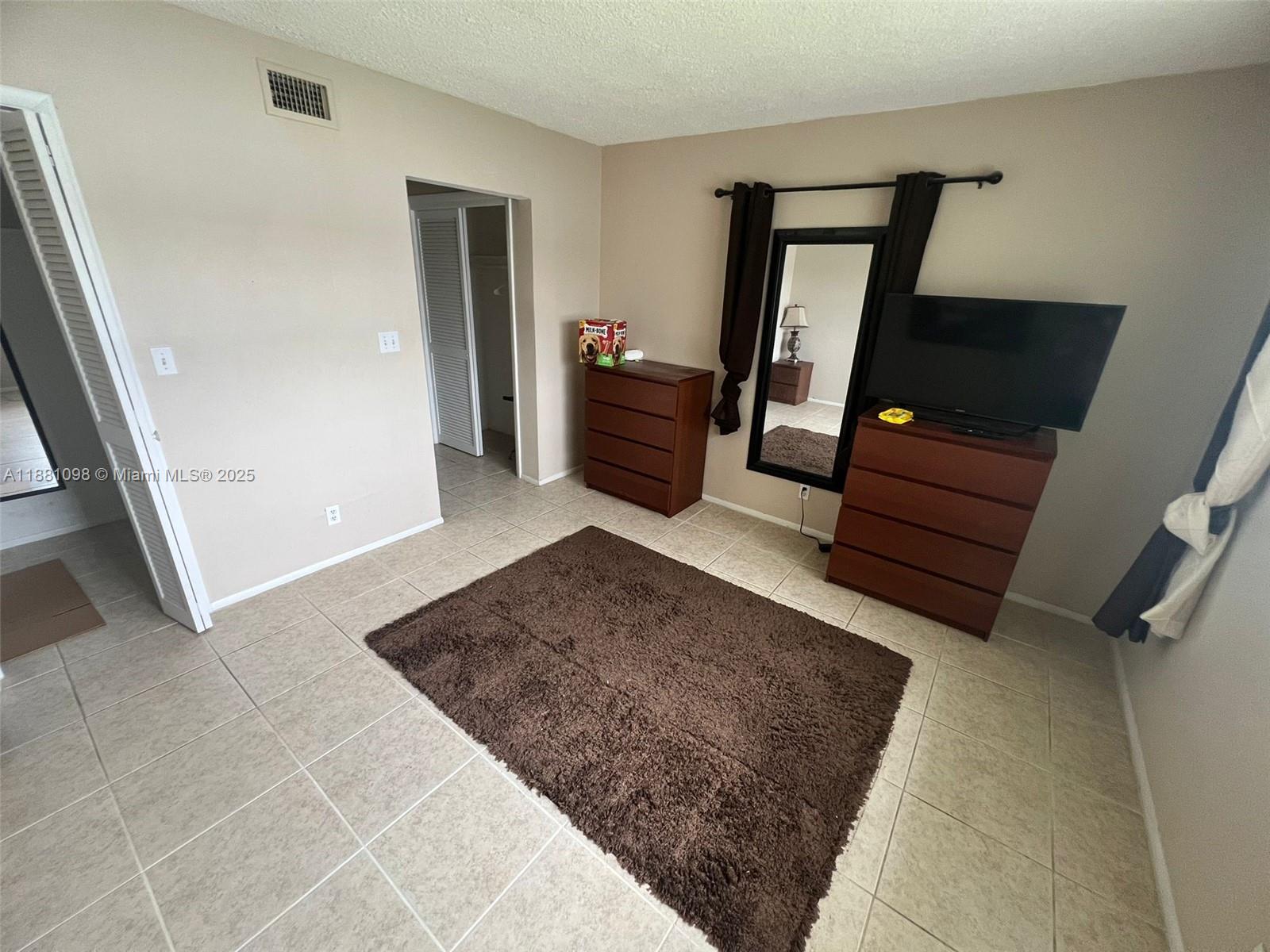 PARK SOUTH TWO INC CONDO - Residential Lease