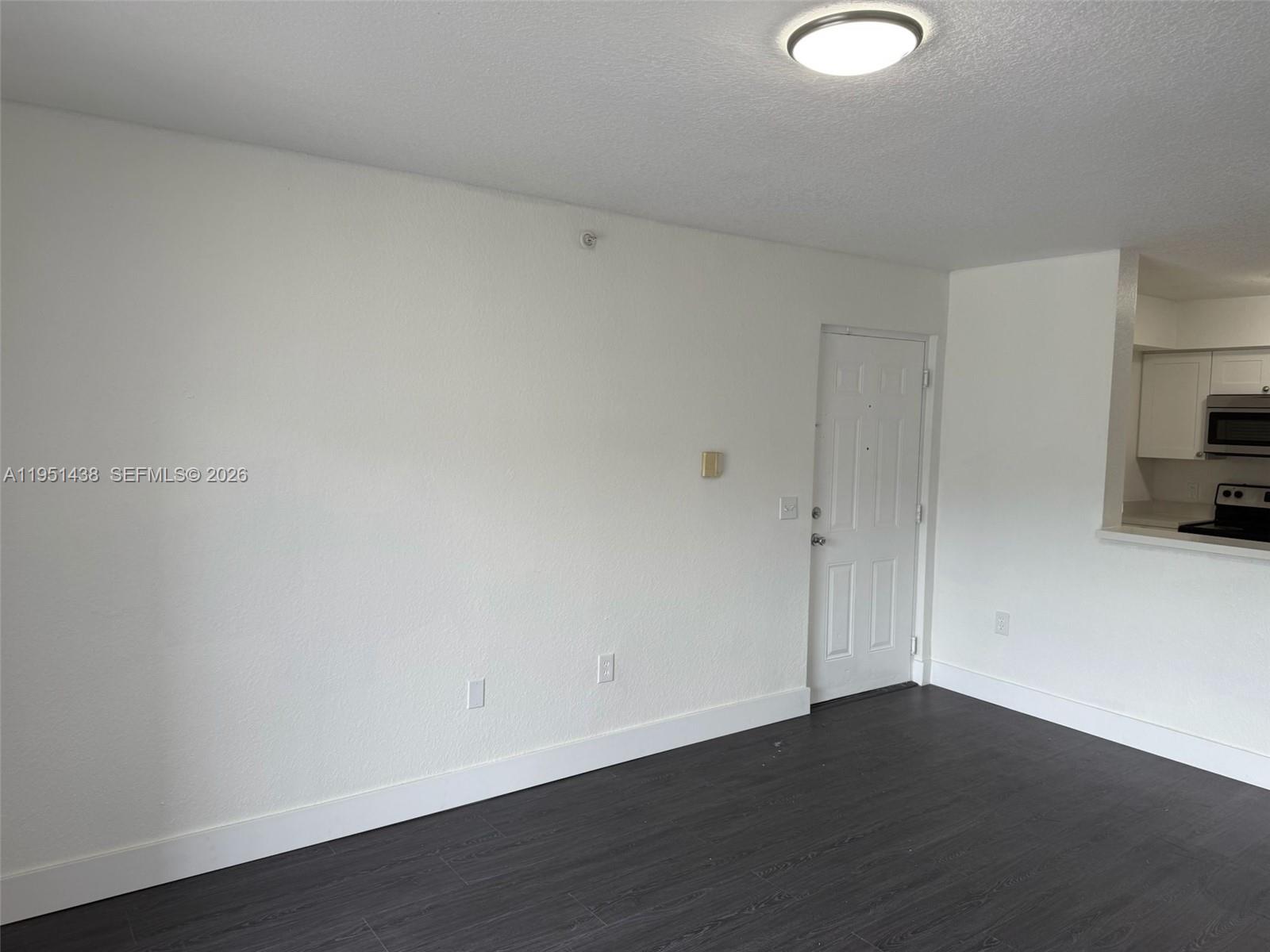 VISTA TRACE - Residential