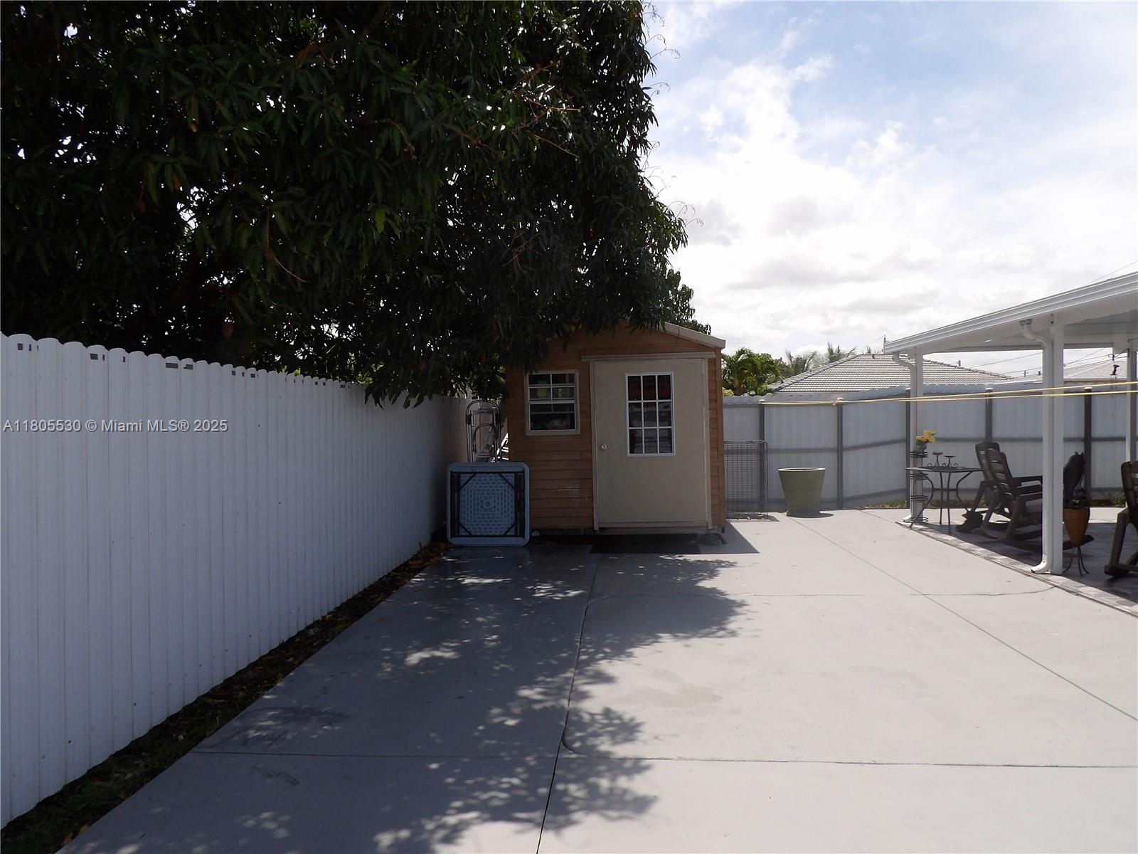 FLAMINGO PARK - Residential