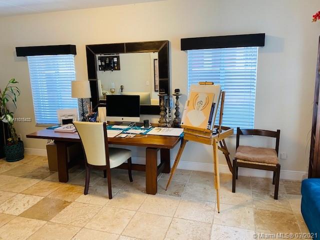 BRICKELL ESTATES - Residential