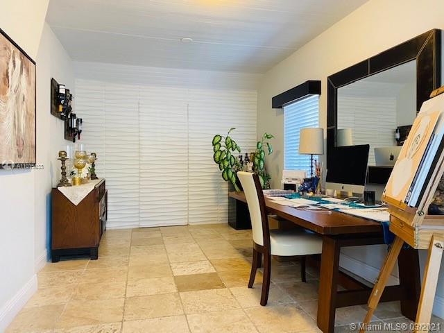 BRICKELL ESTATES - Residential