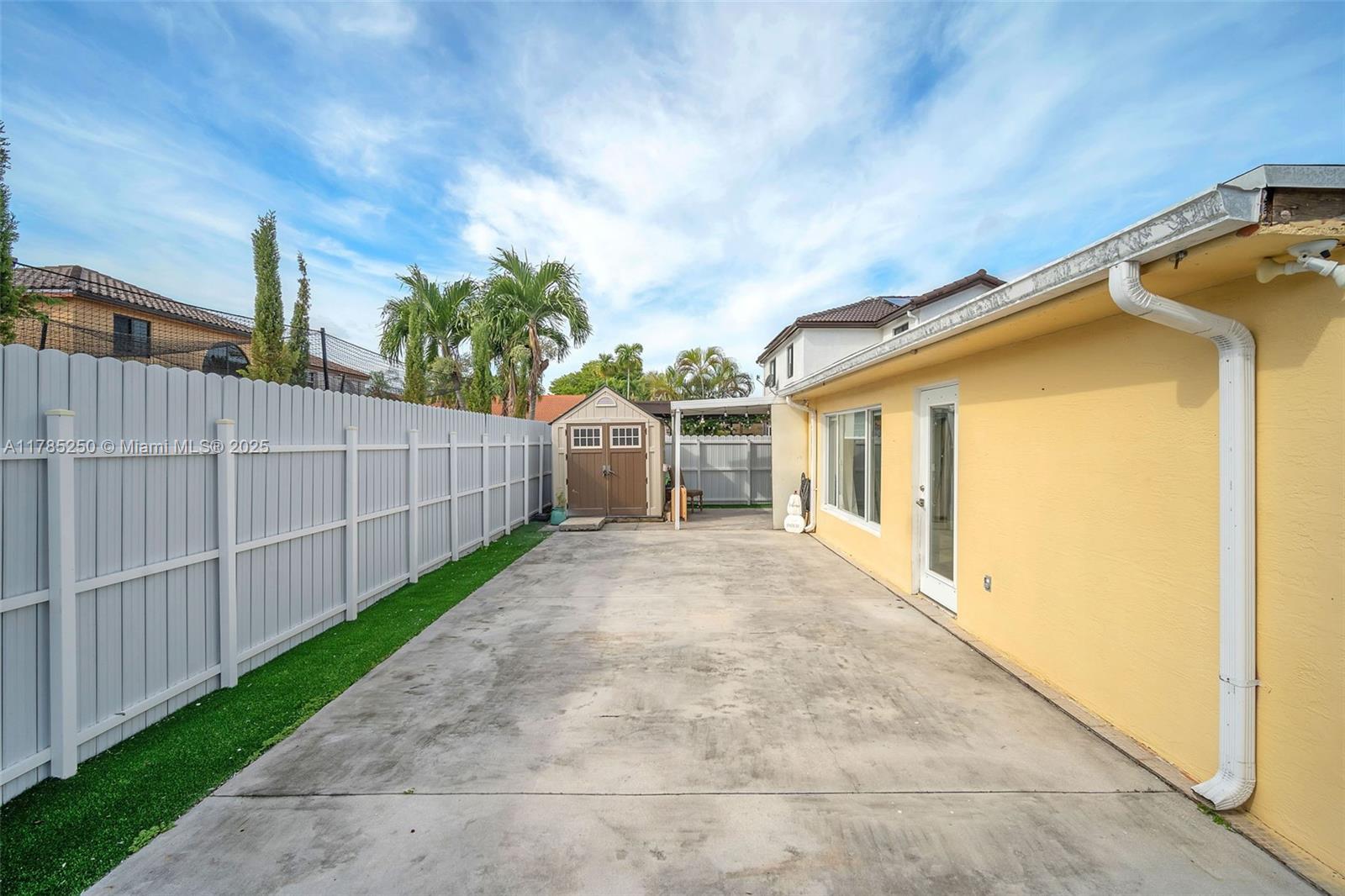 MARBELLA PARK - Residential