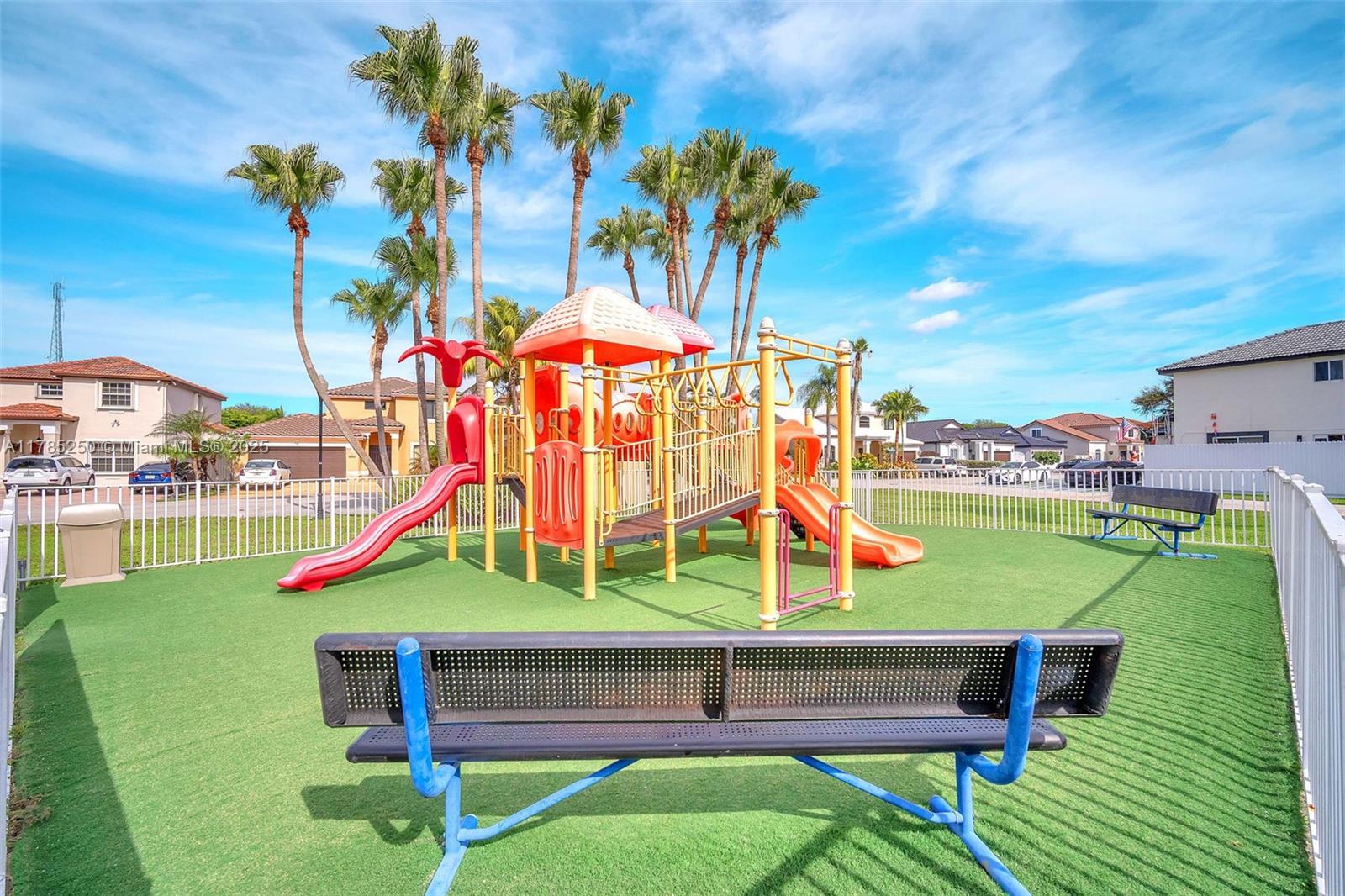 MARBELLA PARK - Residential