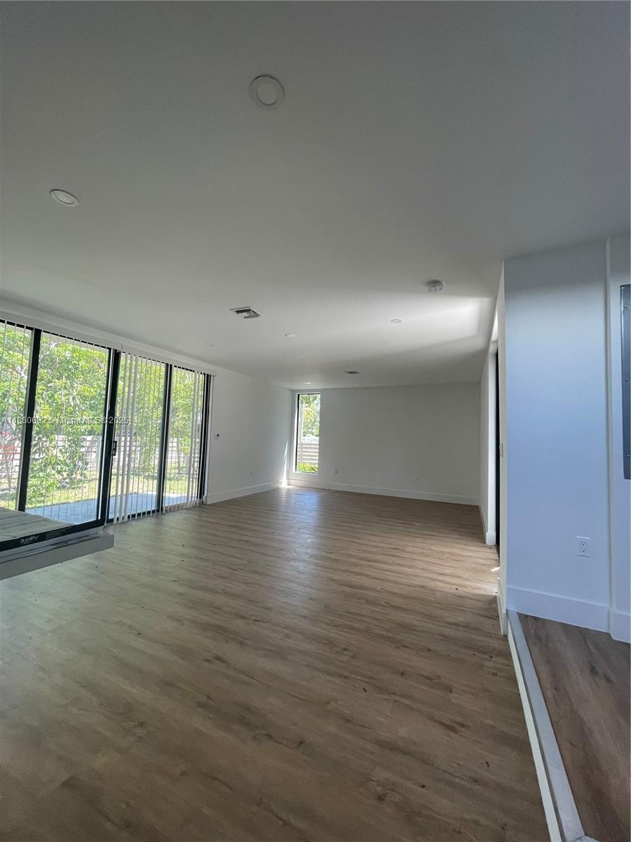 RAILWAY SHOPS ADDN 2ND AM - Residential Lease