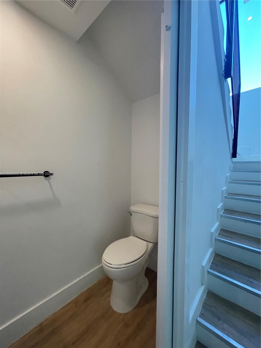 RAILWAY SHOPS ADDN 2ND AM - Residential Lease