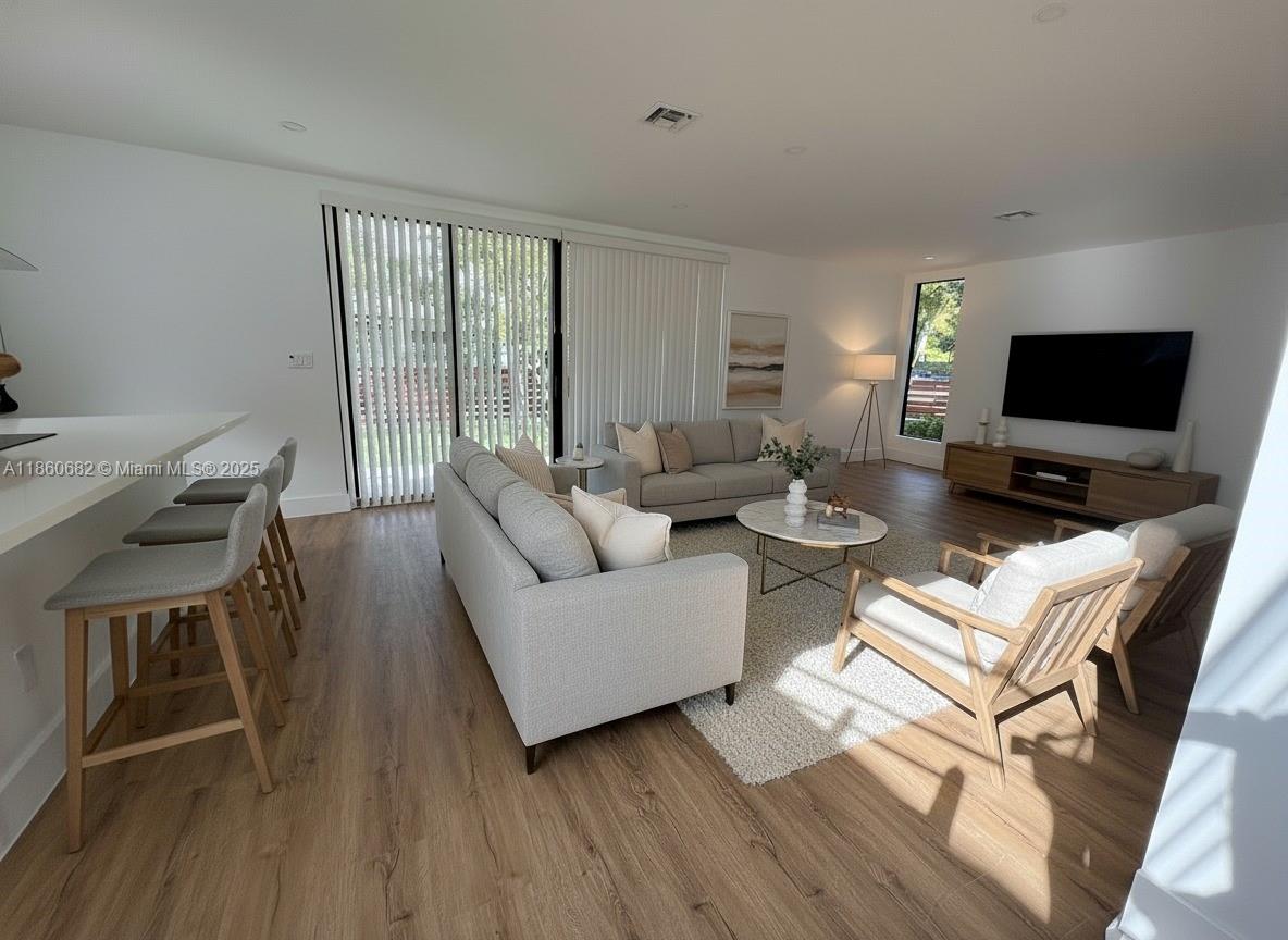 RAILWAY SHOPS ADDN 2ND AM - Residential Lease