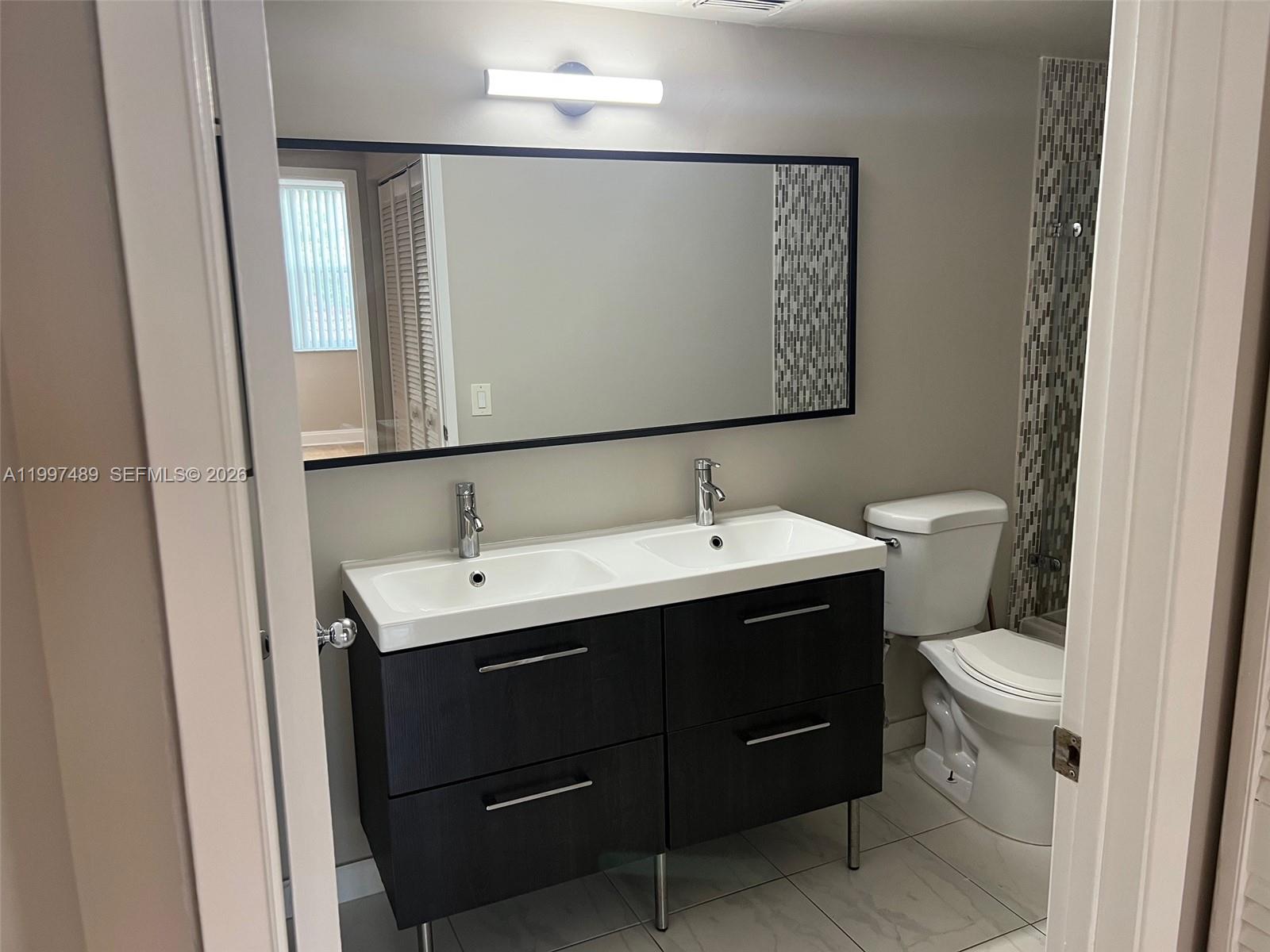 19701 E Country Club Dr 5208