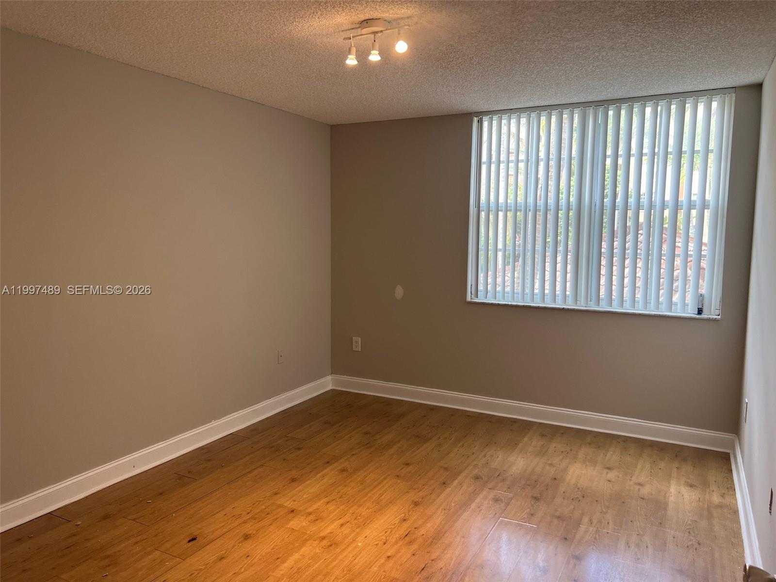 THE YACHT CLUB AT AVENTUR - Residential Lease