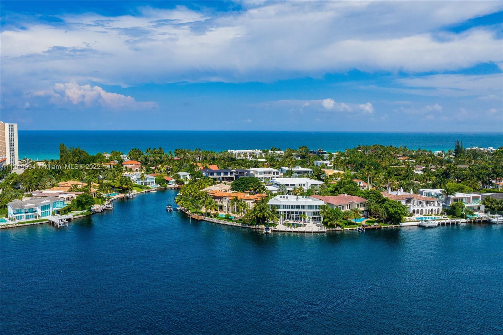 GOLDEN ISLES ESTATES FIRS - Residential