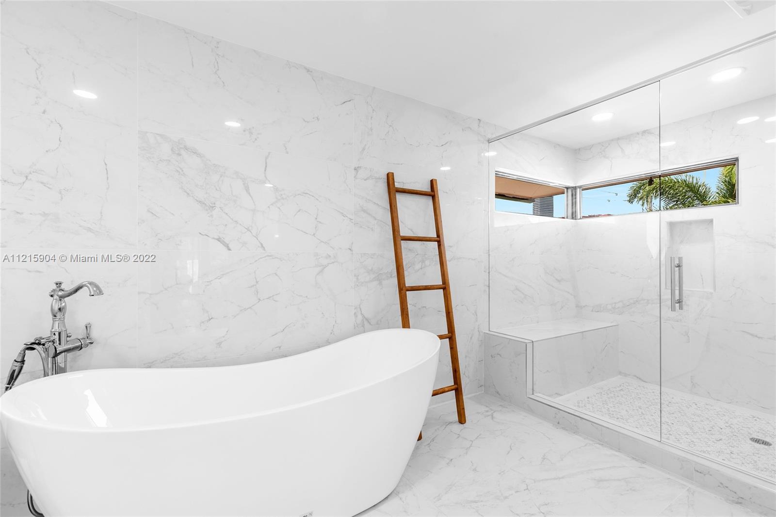 GOLDEN ISLES ESTATES FIRS - Residential