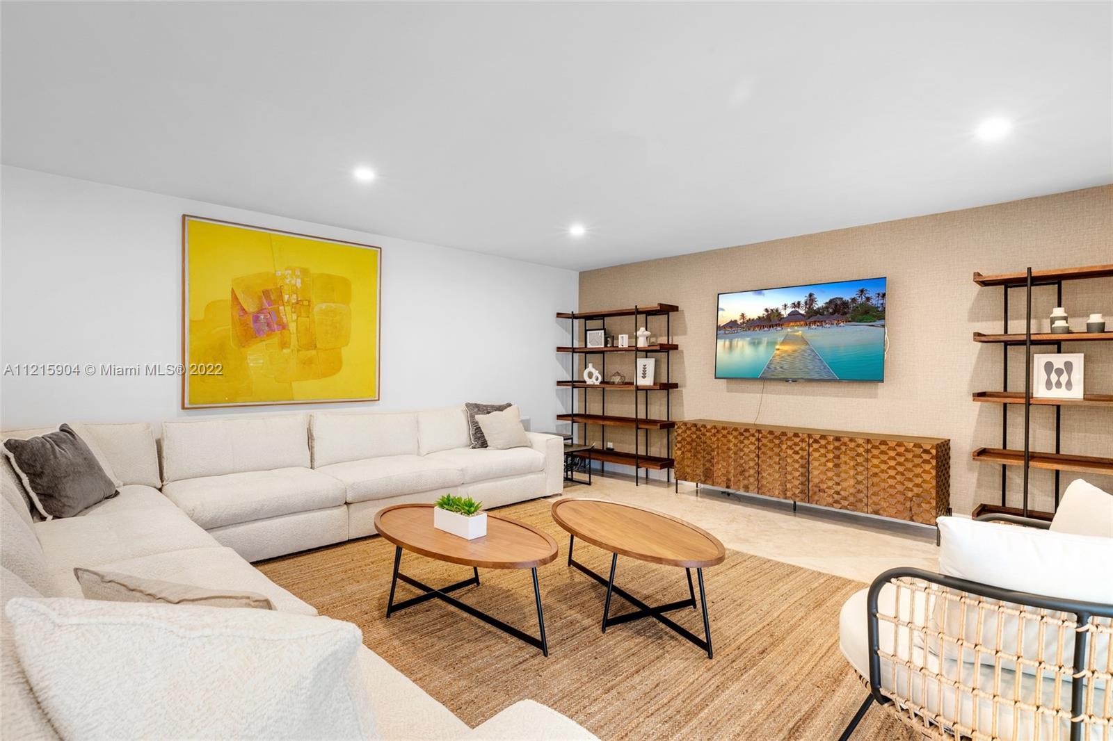 GOLDEN ISLES ESTATES FIRS - Residential