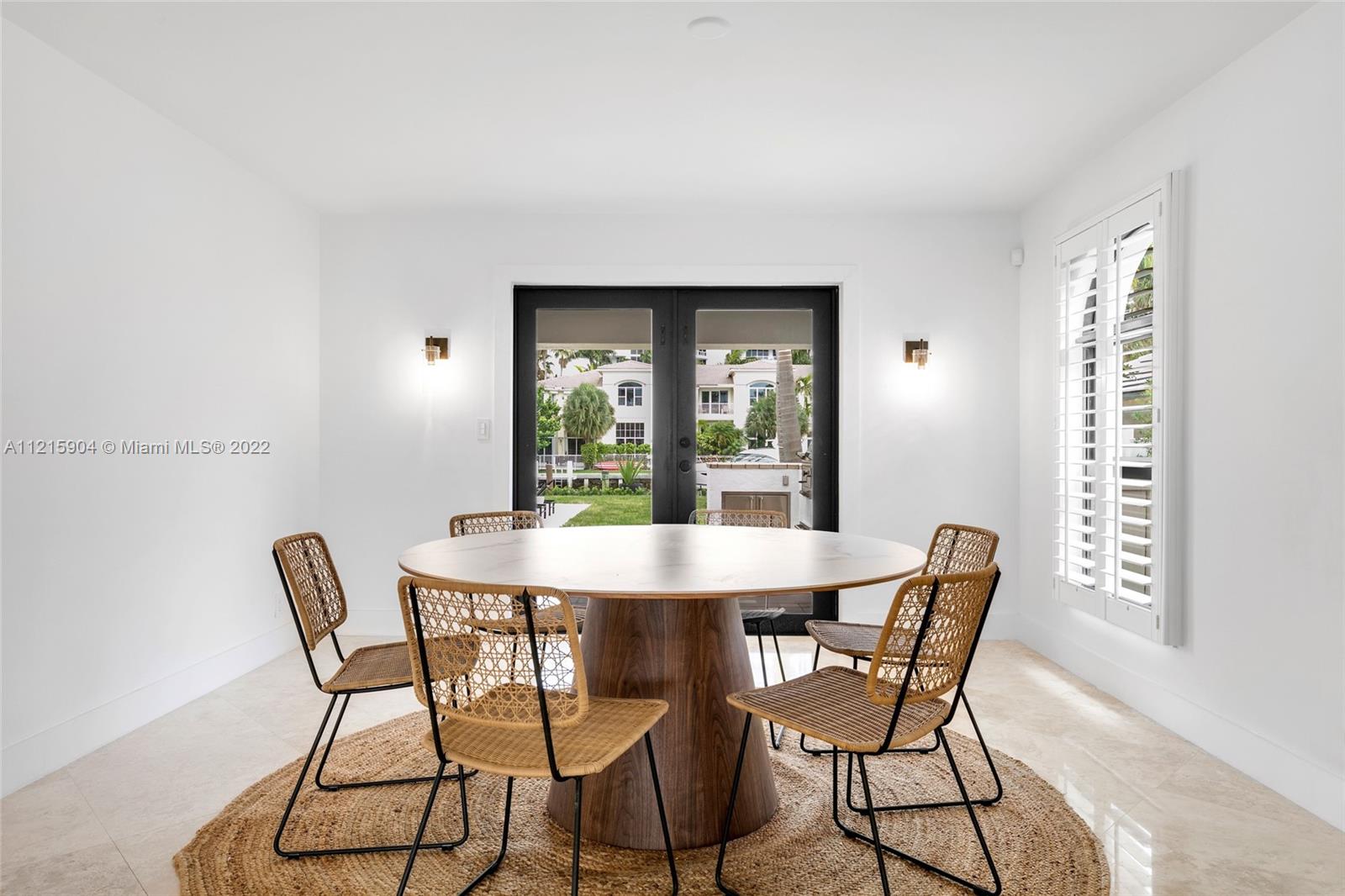 GOLDEN ISLES ESTATES FIRS - Residential