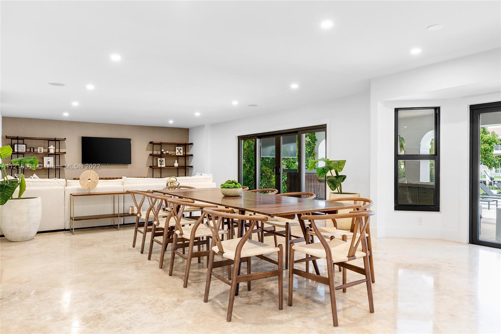 GOLDEN ISLES ESTATES FIRS - Residential