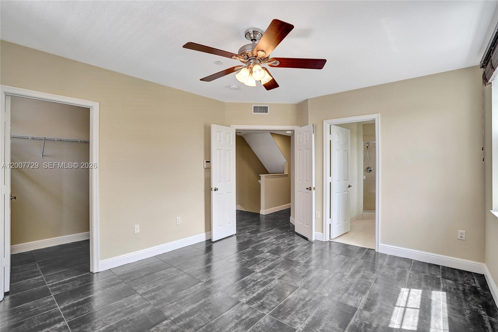 VILLA MEDICI CONDO - Residential