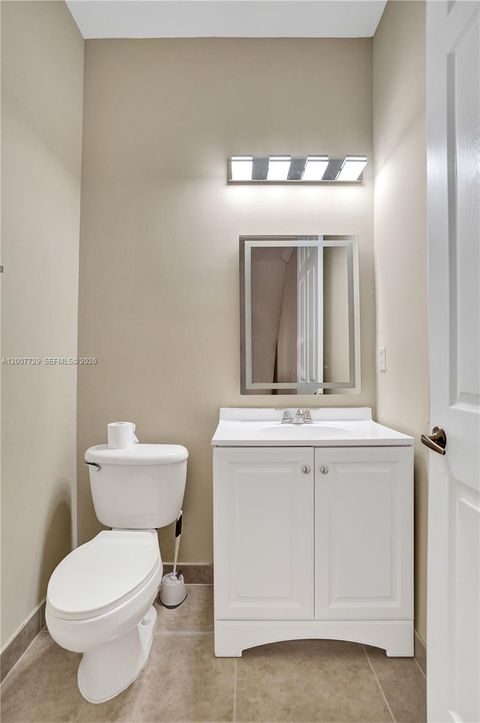 Tiny photo for 1033 NE 17th Way #1201, Fort Lauderdale, FL 33304 (MLS # A12007729)