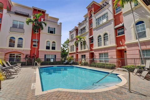 Tiny photo for 1033 NE 17th Way #1201, Fort Lauderdale, FL 33304 (MLS # A12007729)