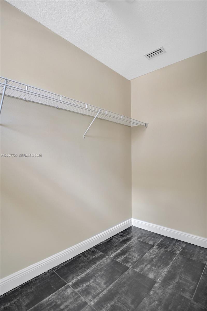 VILLA MEDICI CONDO - Residential