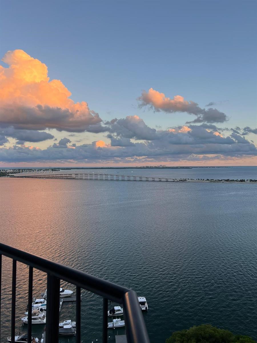 VILLA REGINA CONDO - Residential