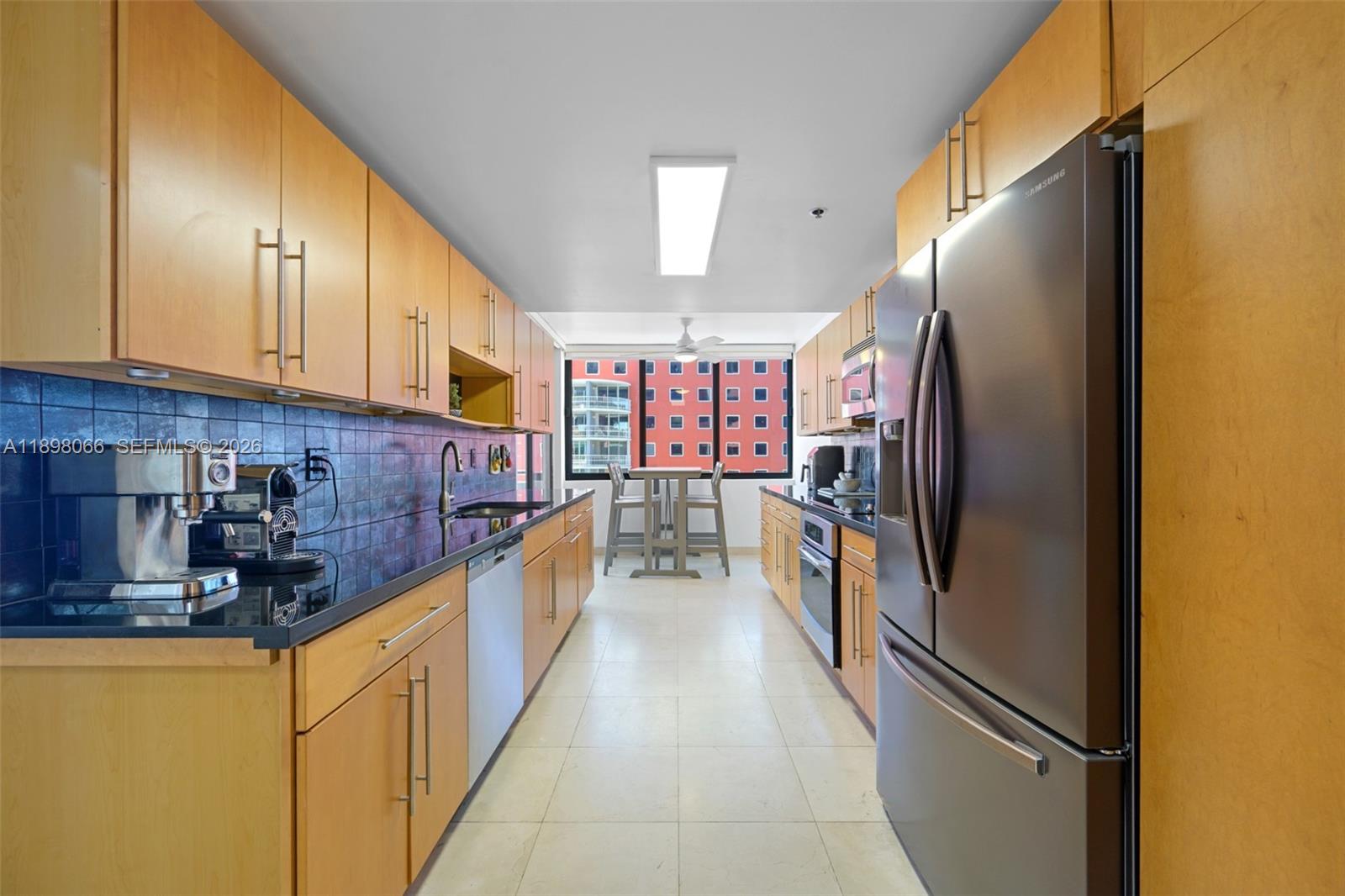 VILLA REGINA CONDO - Residential