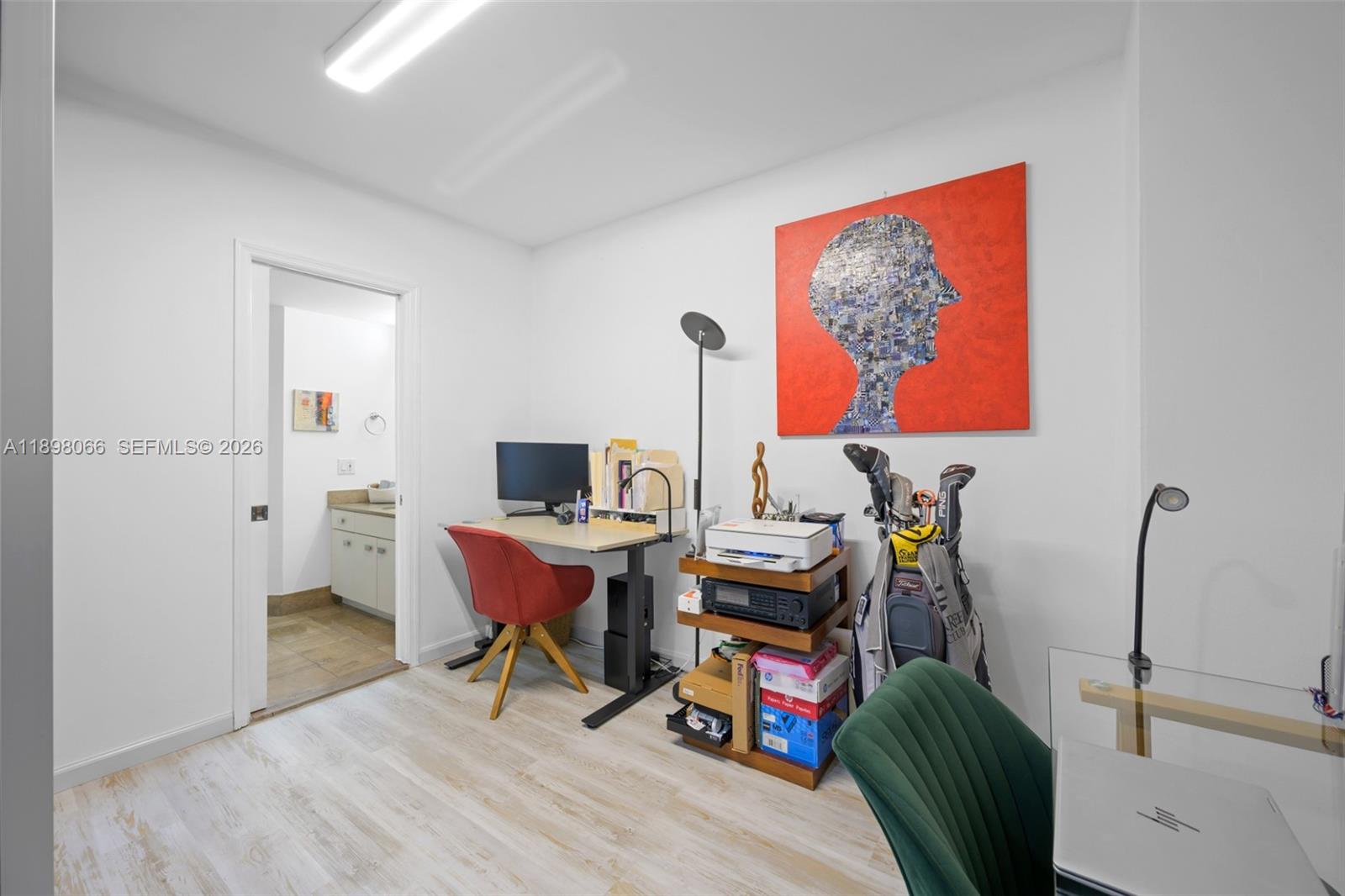 VILLA REGINA CONDO - Residential