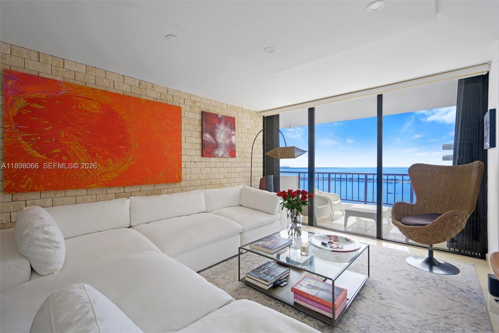 1581 Brickell Ave 2005