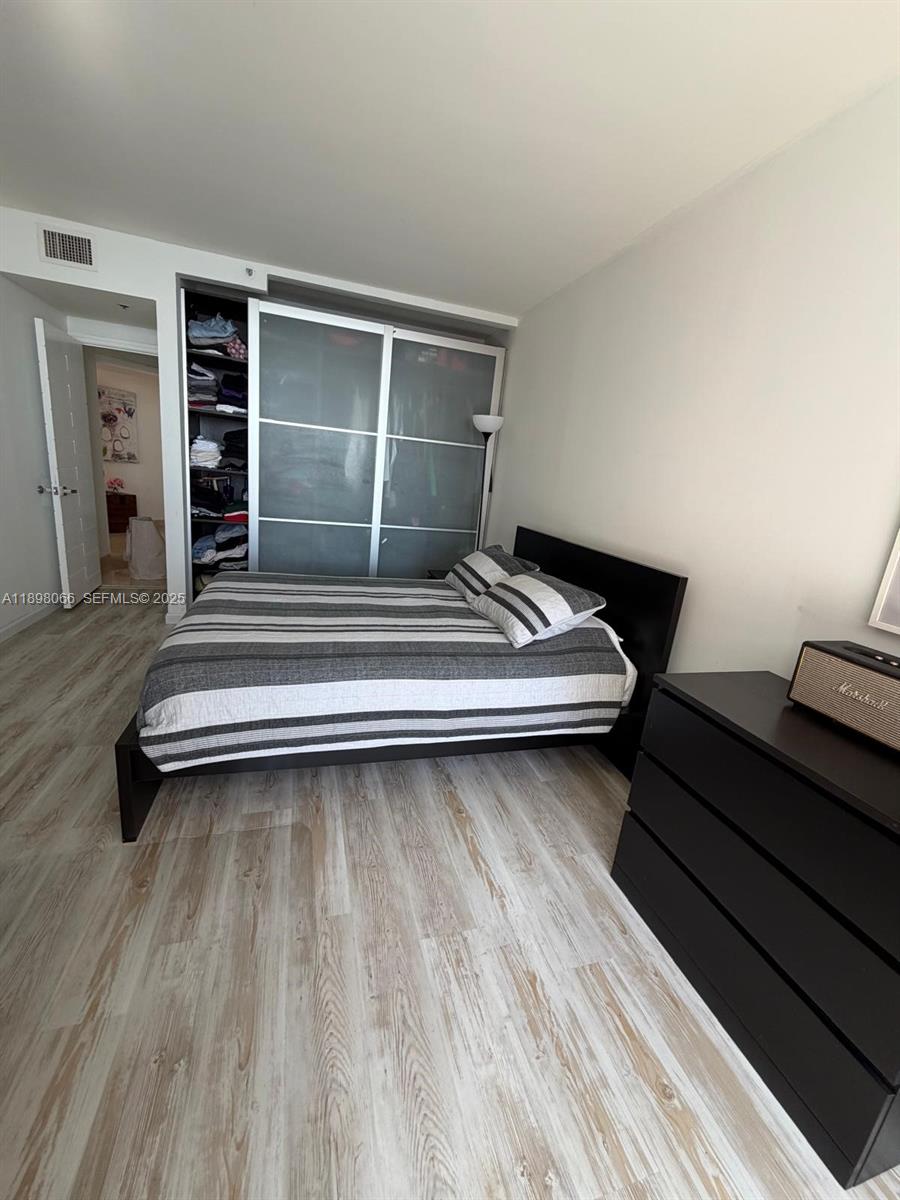 VILLA REGINA CONDO - Residential