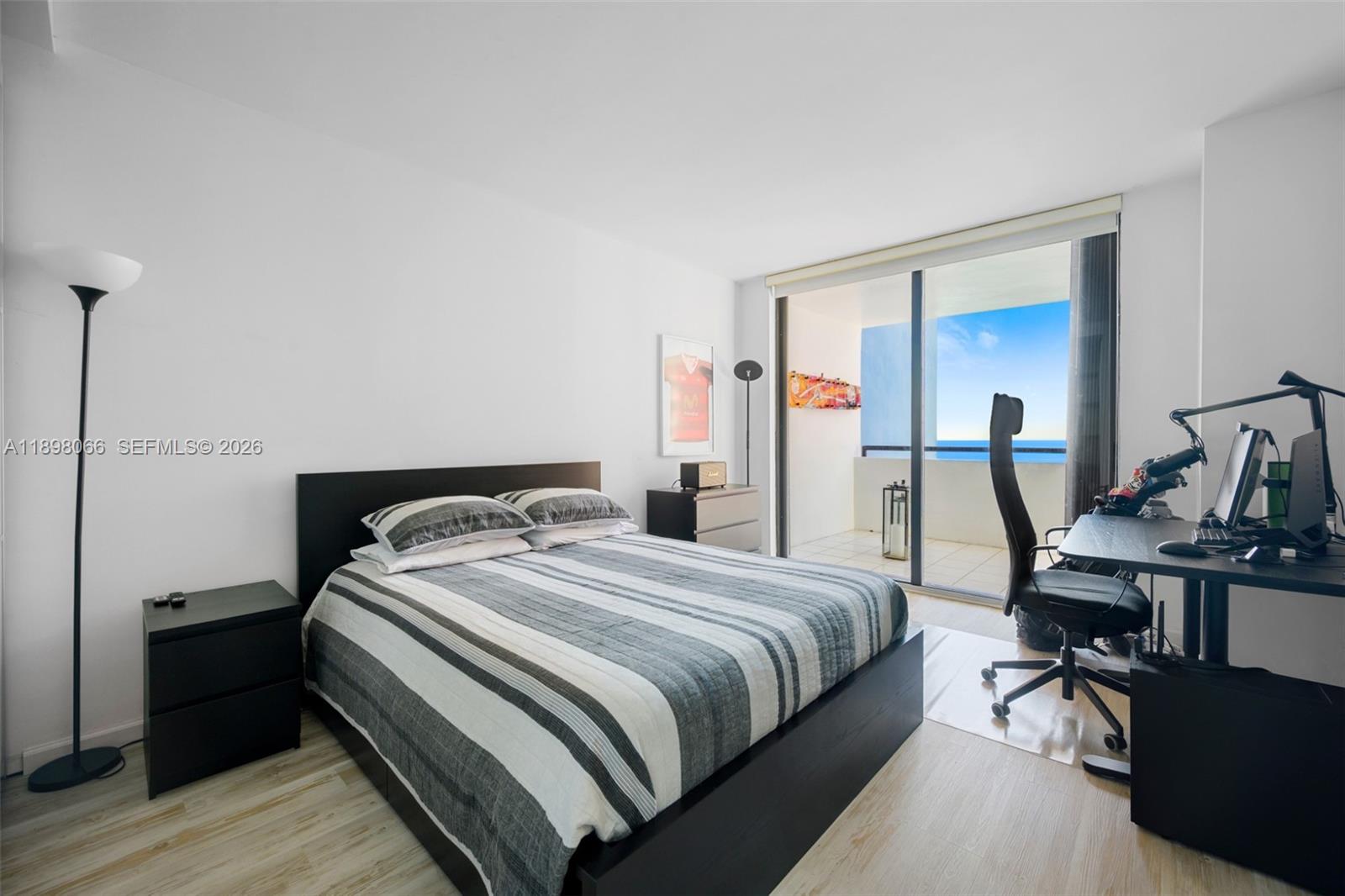 VILLA REGINA CONDO - Residential