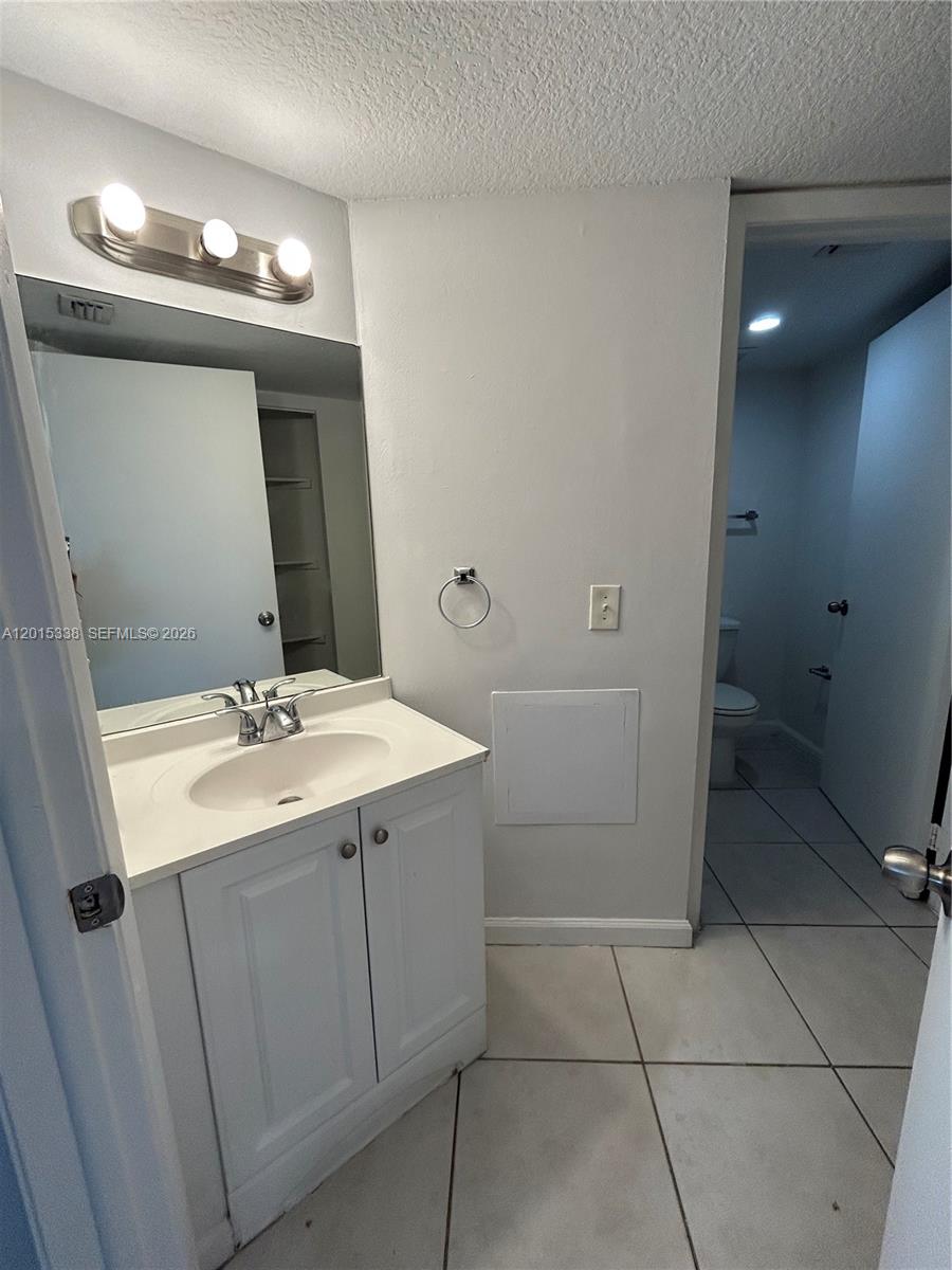 VERABELLA FALLS CONDO - Residential Lease