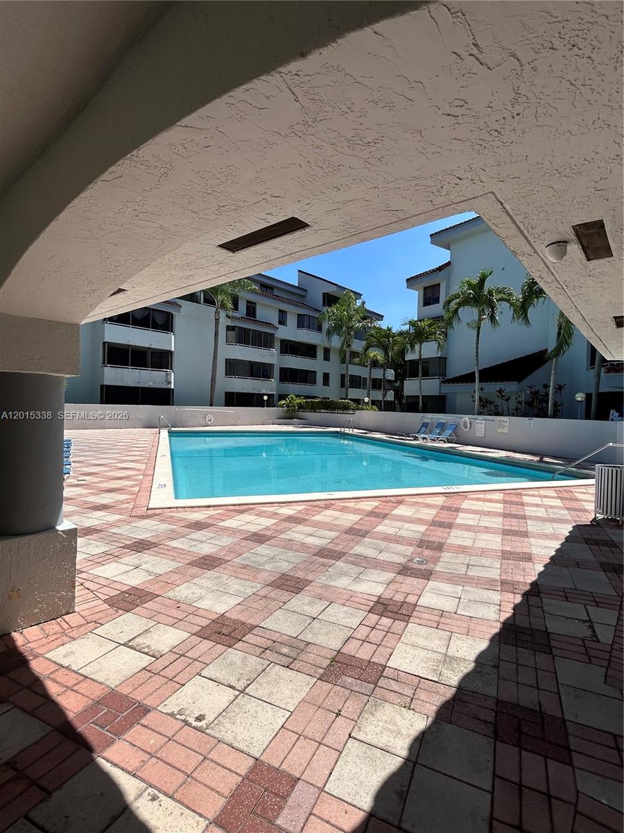 VERABELLA FALLS CONDO - Residential Lease