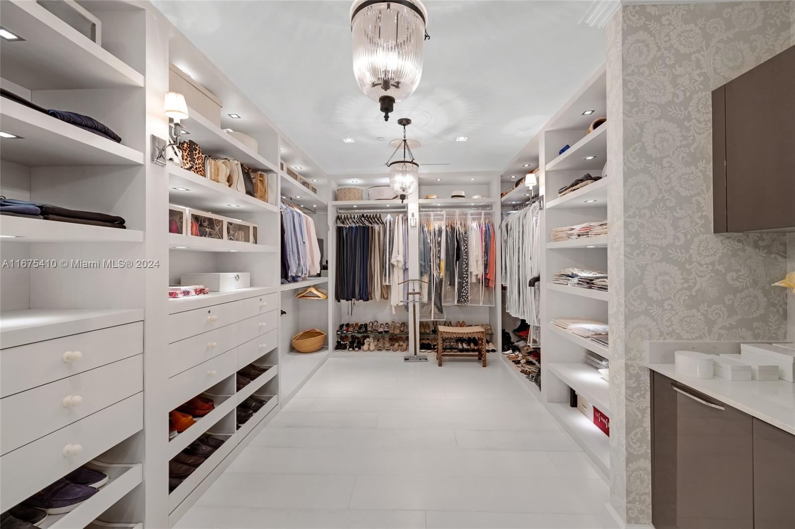 BAL HARBOUR NORTH SOUTH C - Residential