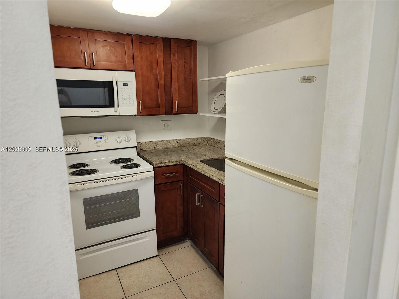 241 SE 9th Ave 103