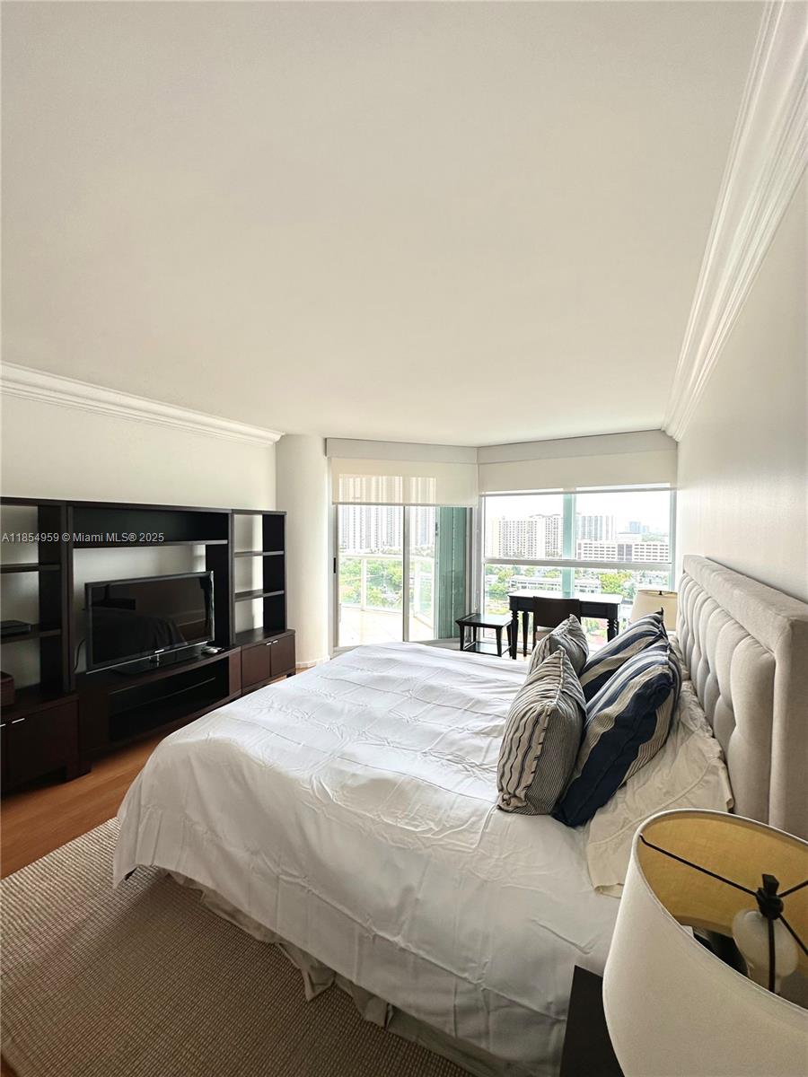 OCEANIA V CONDO - Residential Lease