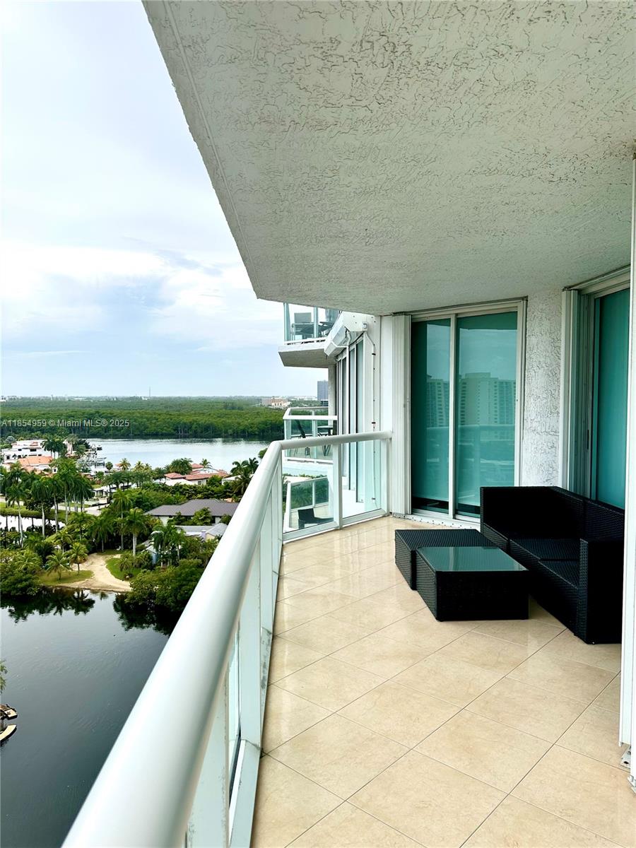 OCEANIA V CONDO - Residential Lease