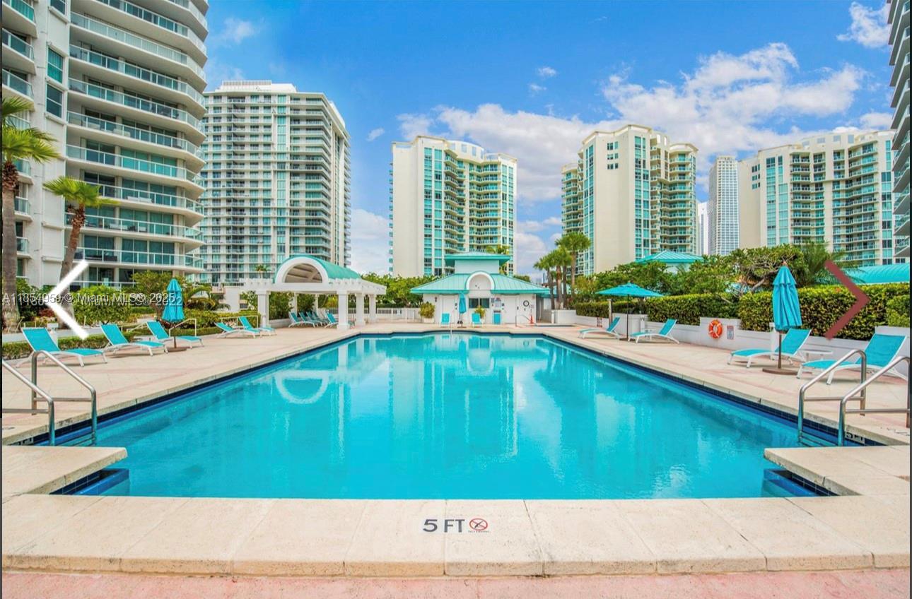 16500 Collins Ave 1453