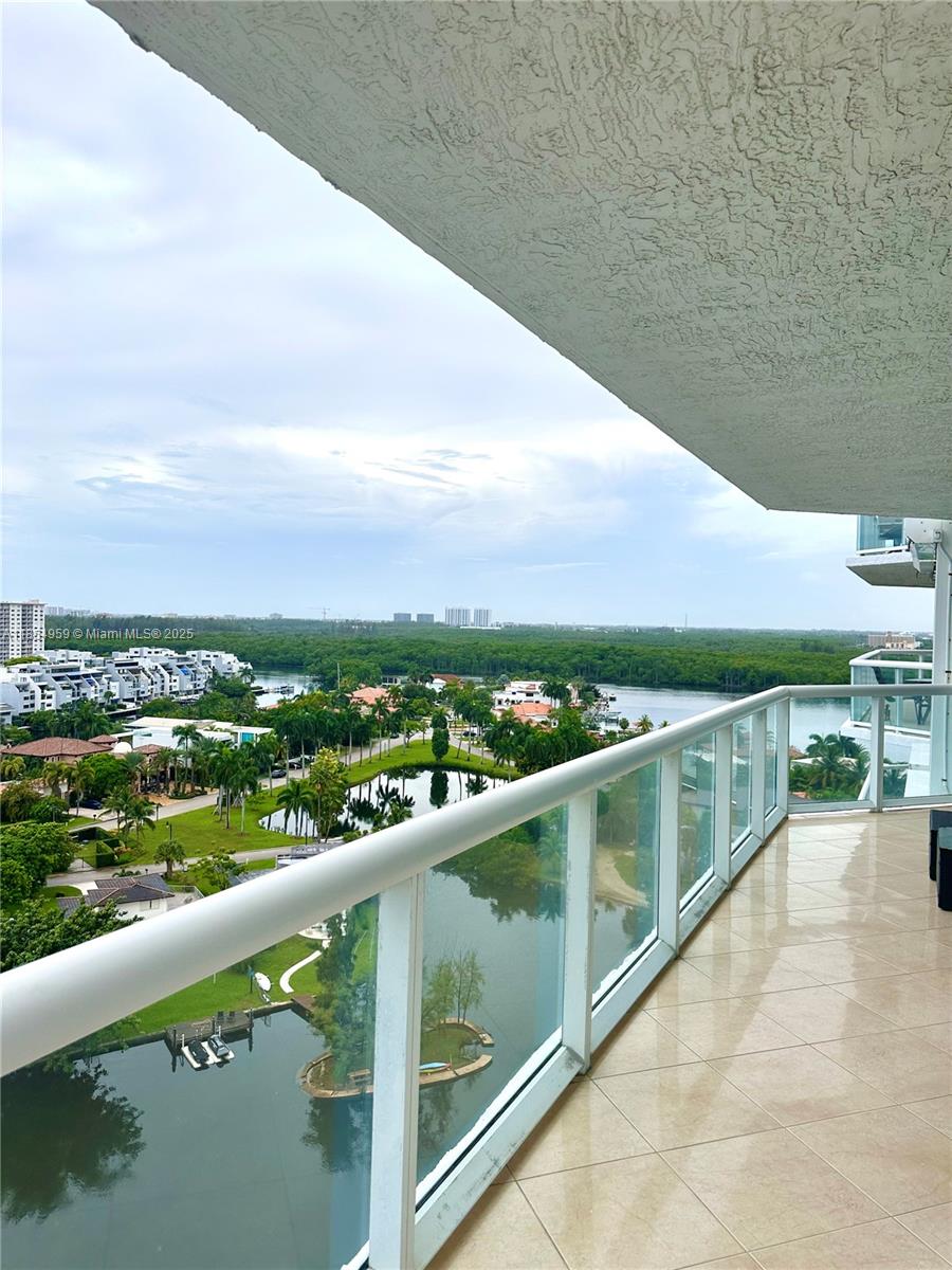 OCEANIA V CONDO - Residential Lease