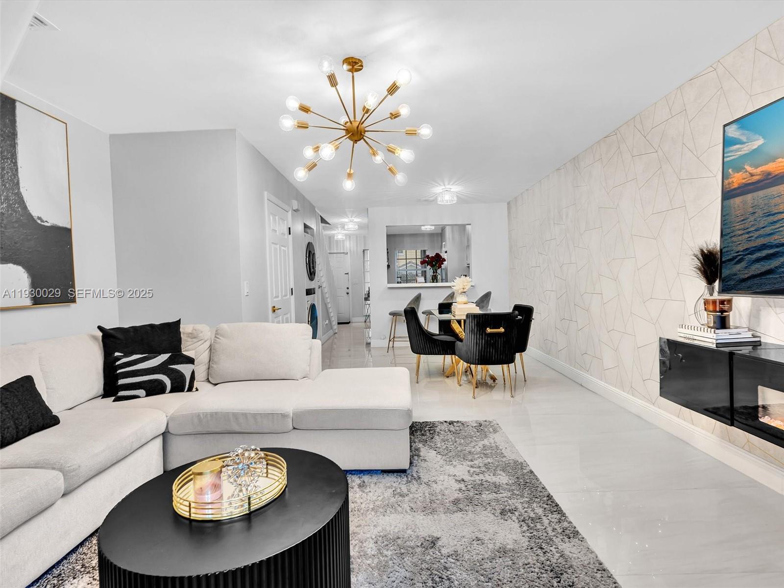 S & R OF INVERRARY - Residential Lease