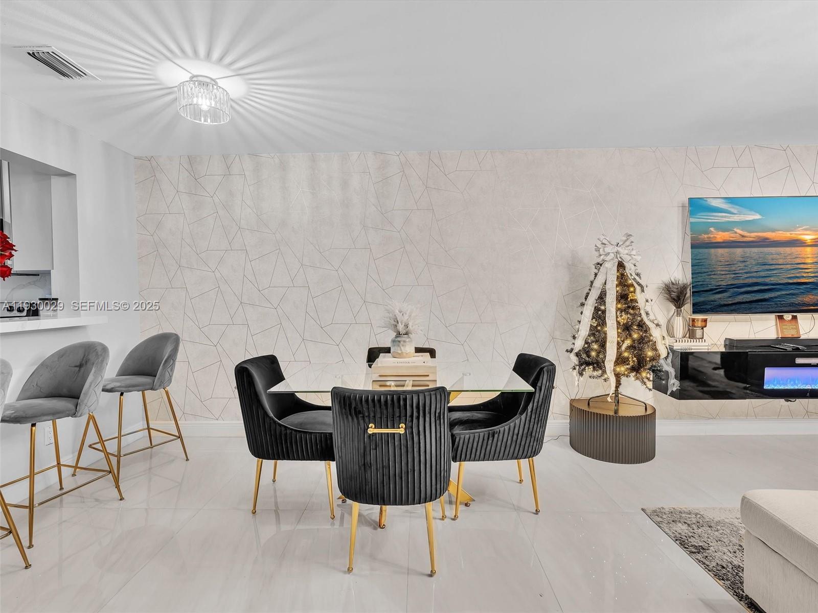 S & R OF INVERRARY - Residential Lease